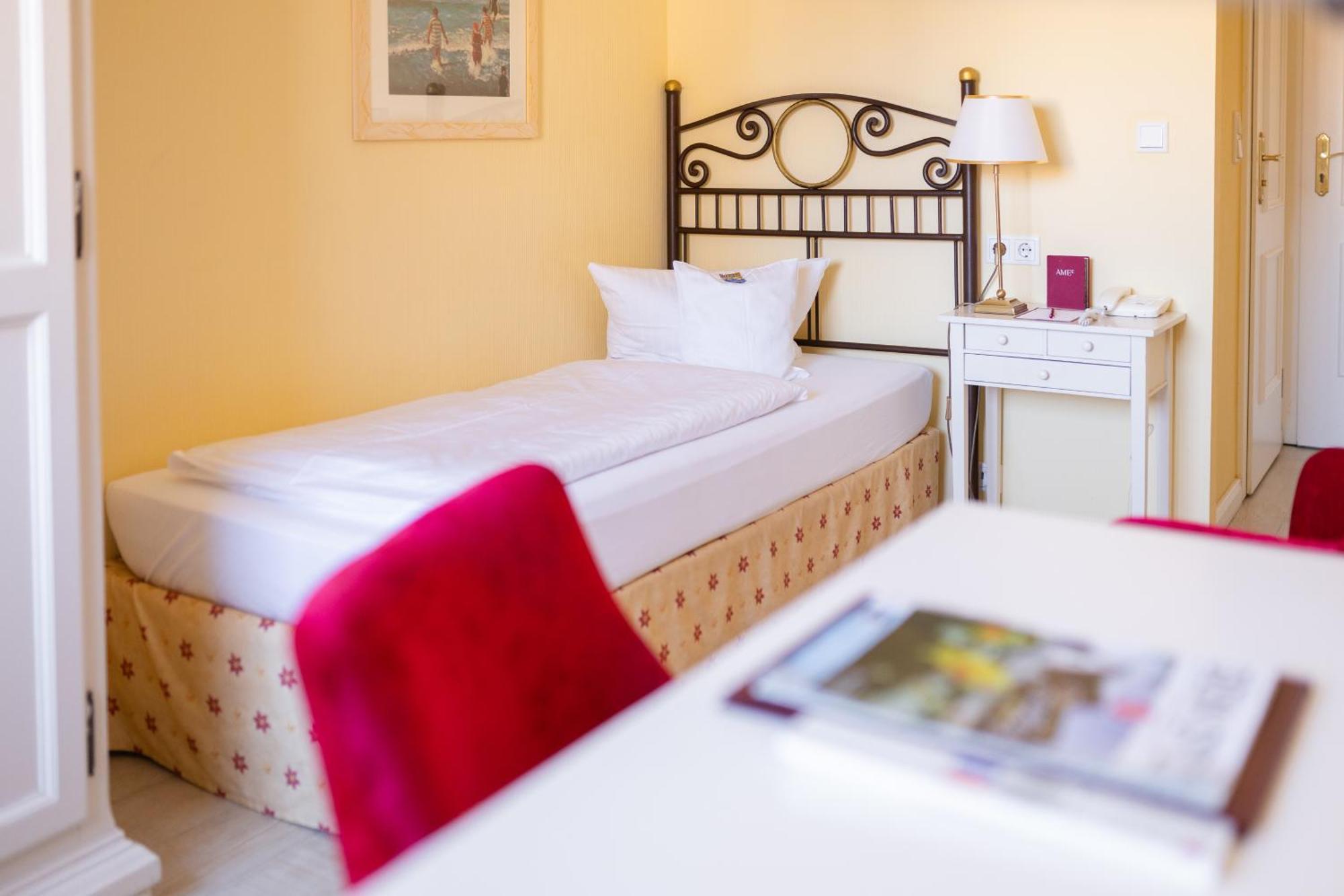 ווסטרלנד Hotel Duenenburg מראה חיצוני תמונה