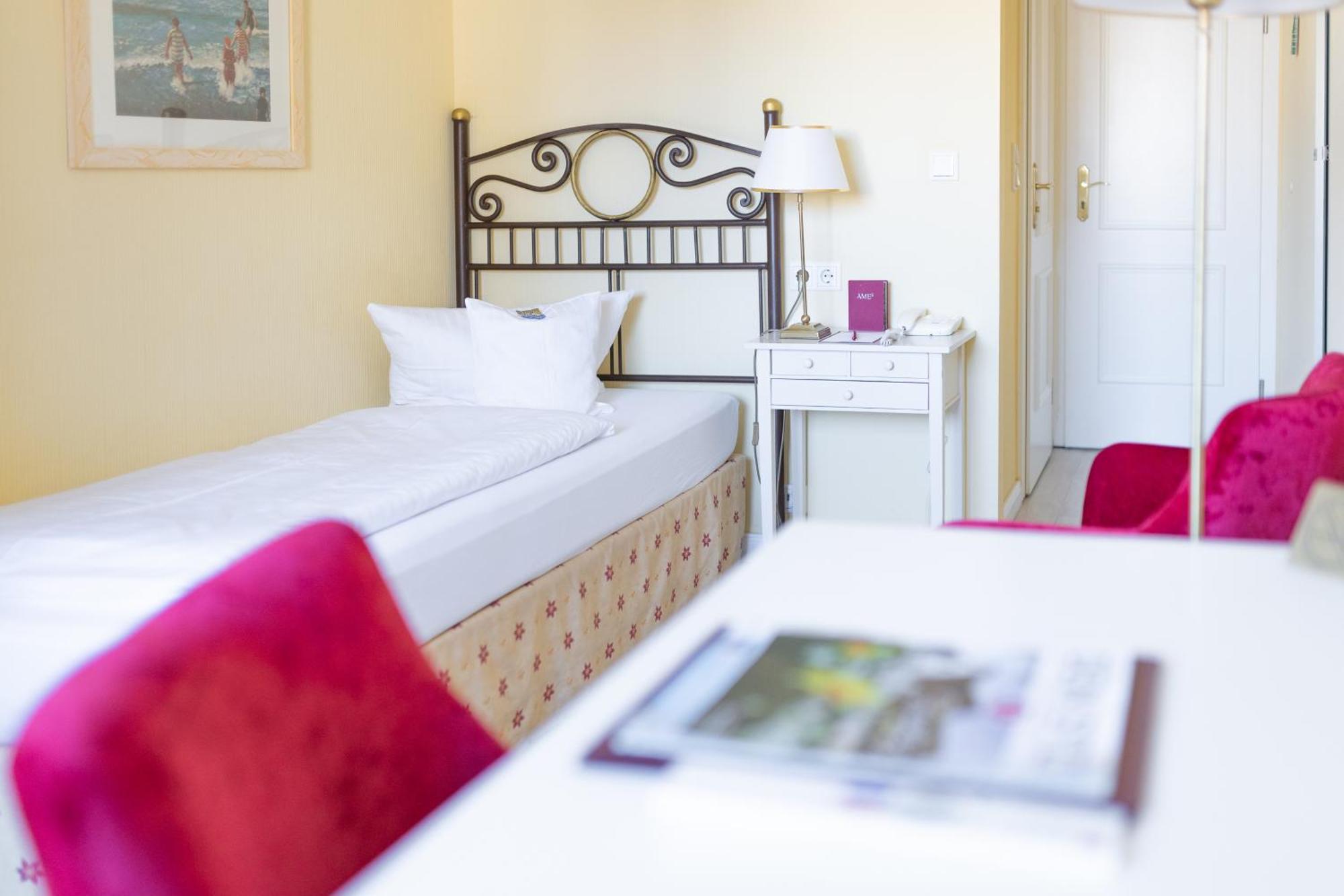 ווסטרלנד Hotel Duenenburg מראה חיצוני תמונה